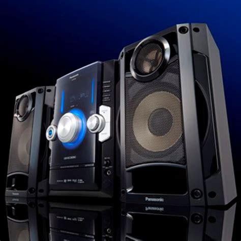 Panasonic SC-VKX20 Dual Voltage DVD & Cassette Tape Stereo System