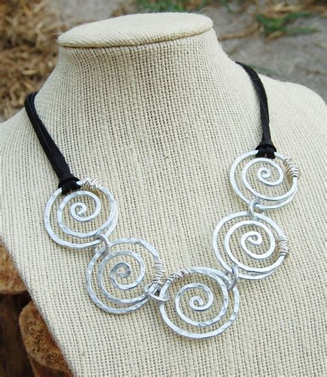 Spiral Link Necklace Silver Aluminum Wire Wire Jewelry 4200 Via