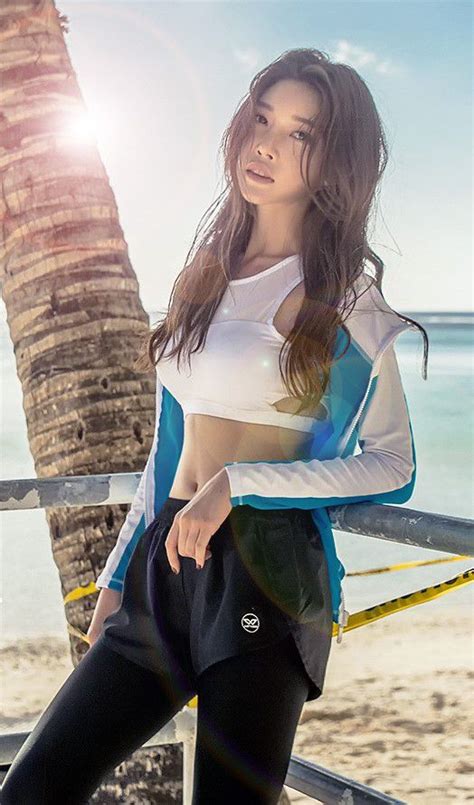 Park Jung Yoon With Bikini Set Korean Fashion Jan 2019 2