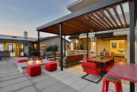 Modern Pergola Ideas To Add To Your Home Design