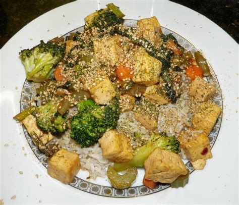 Green Dreams Detroit Spicy Tofu Veggie Stir Fry Over Brown Rice