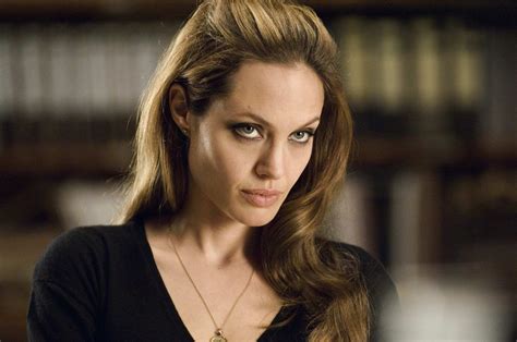 Wallpaper 2048x1361 Px Actress Angelina Jolie Brunette Wanted