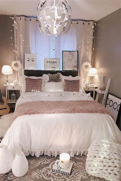 20 Cute Bedroom Decor Ideas To Make Your Room Cozy And Adorable