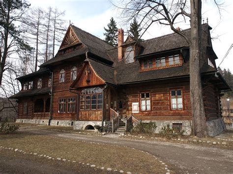 Casa Tradicional En Polonia Traditional Polish Wooden Hut From