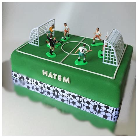 Und passt gut in einen schönen und entspannten sommertag mit. Soccer birthday cake ! | Kuchen