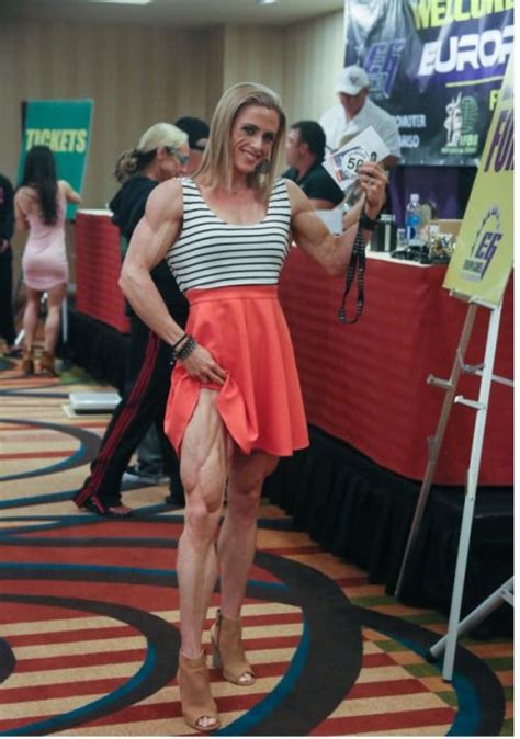 Pin By Jay On Strong Quads And Calves Fitness Girls Muscle Women