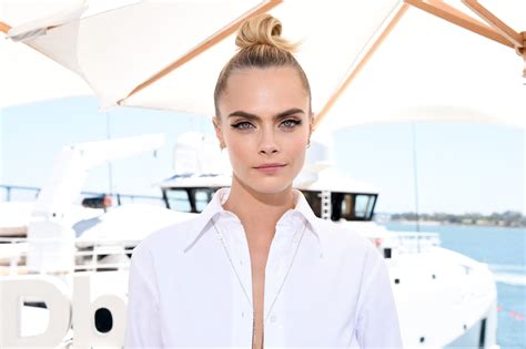 Cara Delevingne Says She Was Homophobic Growing Up Glamour