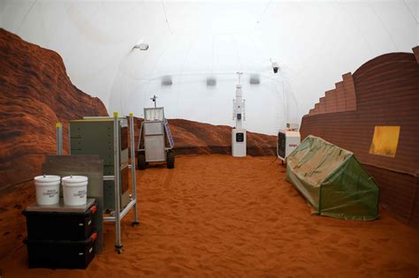 Nasa Locks Volunteers Into D Printed Virtual Mars For Over A Year