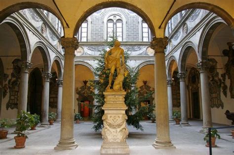 Palazzo Medici Riccardi Florence Renaissance Architecture And