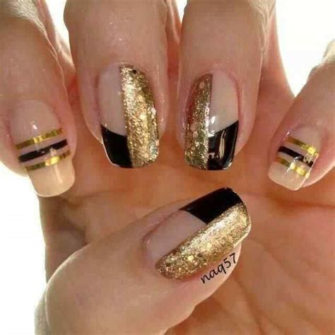 Decoracion en uñas con diseño glitter. UÑAS DECORADAS CON DORADO 💛 80 DISEÑOS HERMOSOS