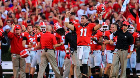 Ap Top 25 College Football Rankings Georgia Rises After Big Win Over