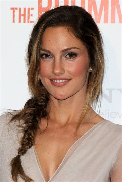 Minka Kelly Cute Loose Side Braided Hairstyle For Long Hair