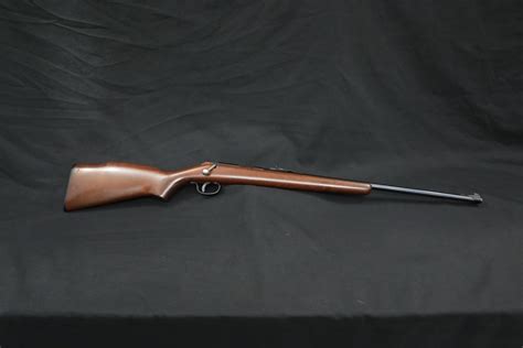 A Colt Model 1 22 Colteer 22 Lr Single Shot Bolt Action Rifle 1960