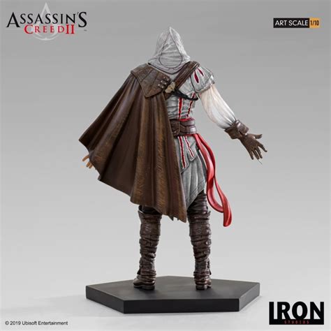 Assassins Creed 2 Ezio Auditore 110 Scale Statue Eu