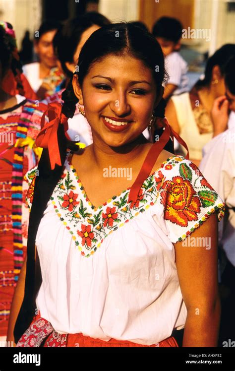 Mexican Woman Young Woman Costumed Dancer Portrait Guelaguetza Festival Oaxaca Oaxaca De
