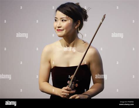 Japanese Violinist Hi Res Stock Photography And Images Alamy