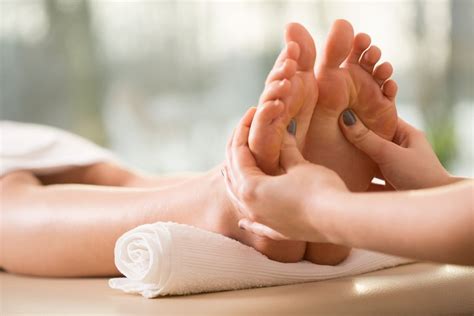 Thai Foot Massage And Its Benefits Localise Asia