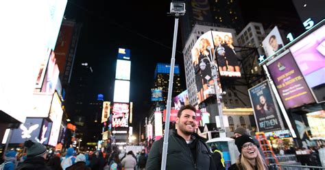 Walkabout Selfie Stick Bans At Several Notable New York Attractions