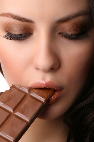Scientists Introduce An Anti Aging Chocolate Bar