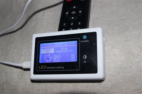 With this single controller, you will be able to efficiently control a number of led plant grow lights at once. Grow Light G3 Series Wireless Controller