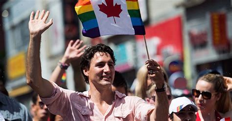 apology to gay lesbian canadians kicked out of public service military coming by 2019