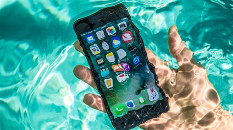 How To Dry Out A Water Damaged Iphone Atulhost