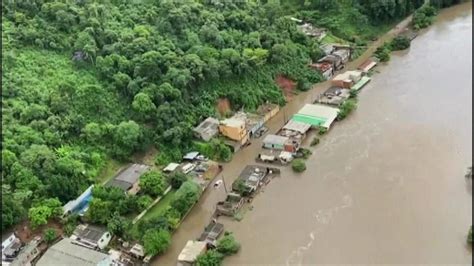 V Deo Sobe Para Oito O N Mero De Mortos No Temporal Em S O Paulo