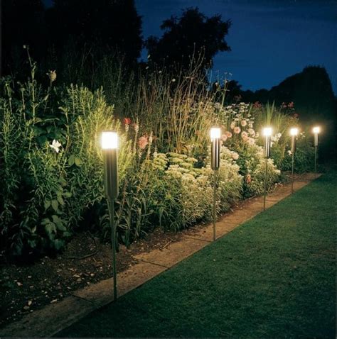 LED Gartenbeleuchtung - 50 Ideen für zauberhafte Lichteffekte