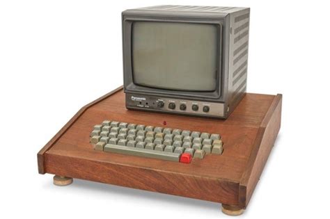 1976 Wooden Apple 1 Computer Sells For 400k At Auction