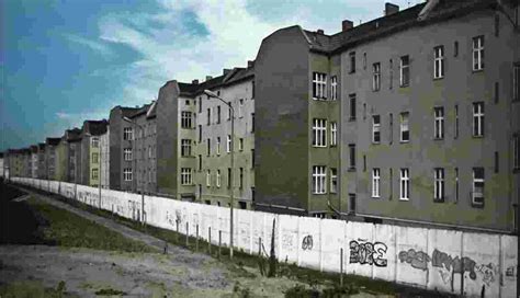 La Chute Du Mur De Berlin Histoire Des Arts Aper U Historique