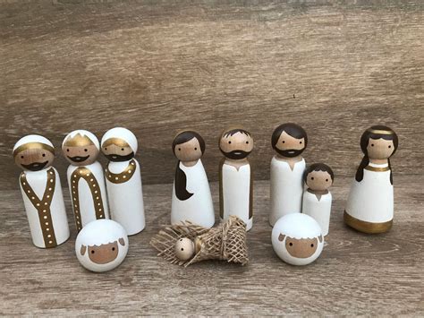 All White Nativity Etsy Nativity Peg Doll Peg Dolls Wood Peg Dolls
