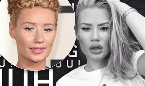 Iggy Azalea Shows Off A Significantly Fuller Pout In New Instagram Snap Daily Mail Online