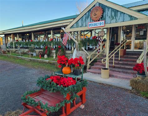 Antique Store in Whitehall, NY - Fort Ann Antiques: The Whitehall