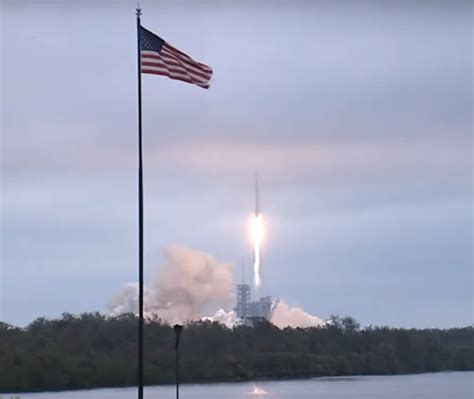 Spacex Makes Its First Launch From Launch Pad 39a Nasas Historic Moon Pad