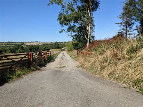 The Lane To Milton Gardens © David Medcalf Cc By Sa20 Geograph