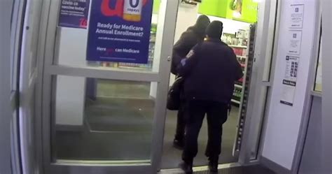 Serial Shoplifter Punches Out Nypd Officer Private Officer Breaking News