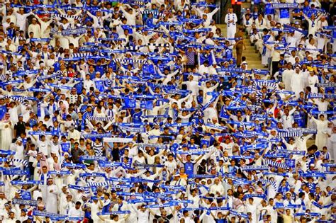 علق لاعب الهلال والمنتخب سالم الدوسري على فوز الأخضر بثلاثة أهداف نظيفة على نظيره اليمني، في التصفيات الآسيوية المؤهلة لكأس العالم 2022 وكأس آسيا 2023. صور الهلال - صور لاعبين الهلال - شعارات نادي الهلال ...