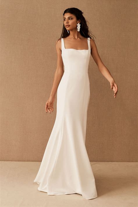 A Chic Square Neckline Lends A Modern Edge To This Fitted Crepe Mermaid Gown While Floral Lace