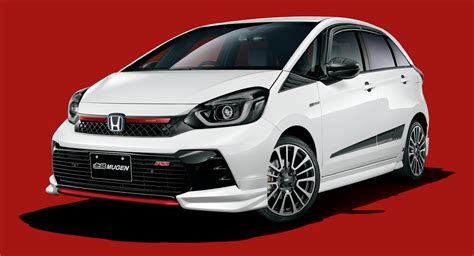 Japans Honda Fit Rs Looks Like A Type R With Mugens New Bodykit