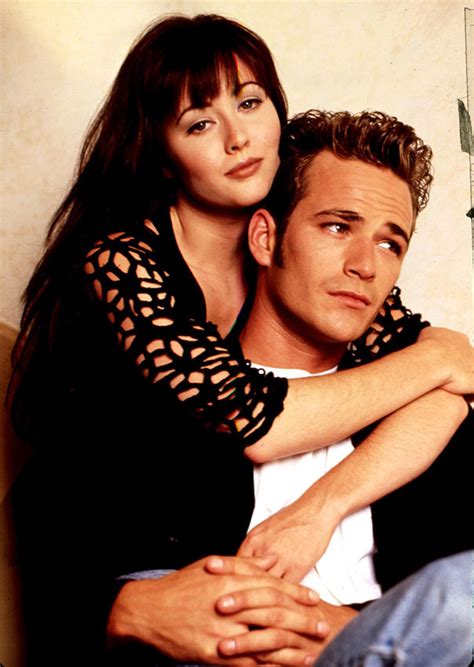 Shannen doherty began acting as a child and appeared in several tv shows, including the wholesome family program little house on the prairie. Shannen Doherty participará en el homenaje a Luke Perry en ...