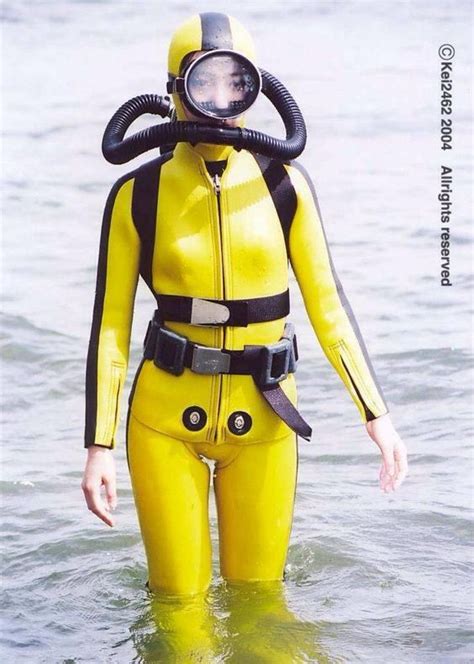 scuba girl wetsuit scuba girl scuba diver girls