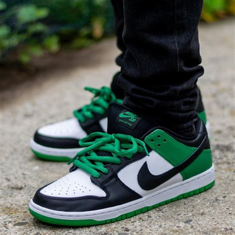 Nike Sb Dunk Low Classic Green Sneakers