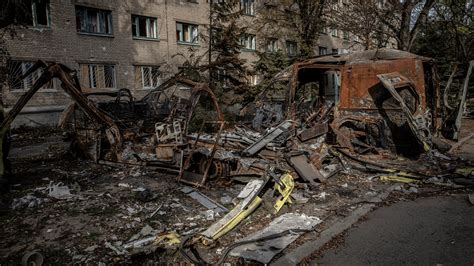 Russia Ukraine War Putin Declares Martial Law In Annexed Ukraine As Evacuation Of Civilians