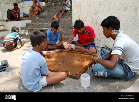 Carrom Boys Hi Res Stock Photography And Images Alamy