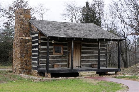 1818 Log Cabin Built In Illinois Photograph By Wanda Brandon Fine Art