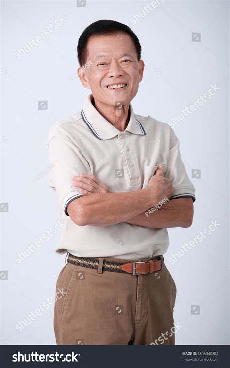 Half Body Happy Asian Old Man Ảnh Có Sẵn Chỉnh Sửa Ngay 1805340802