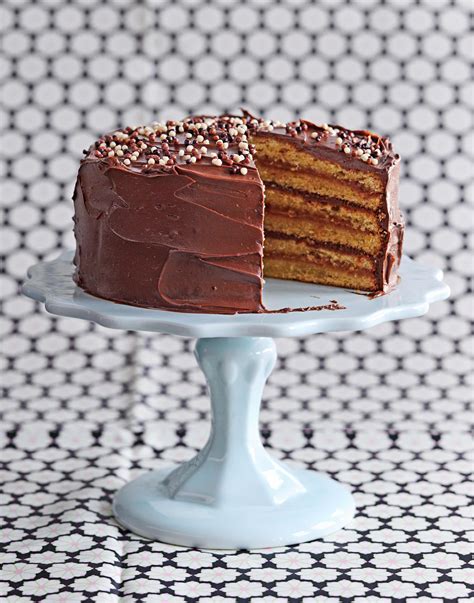 Vanilla Chocolate And Caramel Layer Cake Birthday Baking Cake Desserts Cake Recipes