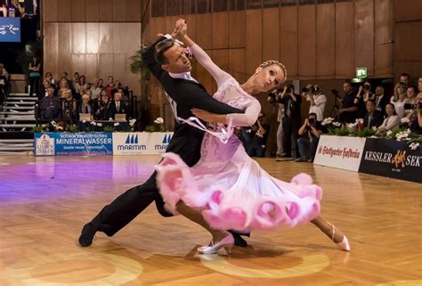 Mirko And Edita Goc 2014 Ballroom Frisur Tanzkleider Tanzen