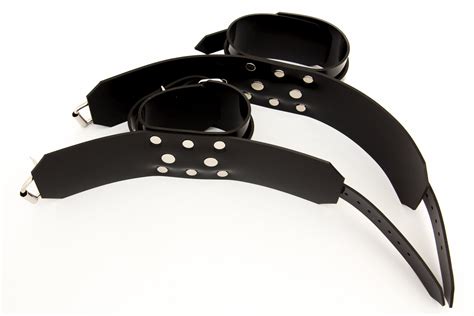 Hand And Ankle Cuffs Made Of Colored PVC Riveted Bondage Set Bondage Latex BDSM Rubber Cuffs