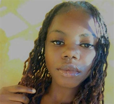 Jamaican Woman Claims Police Cut Her Rastafarian Dreadlocks A Probe Is Underway The